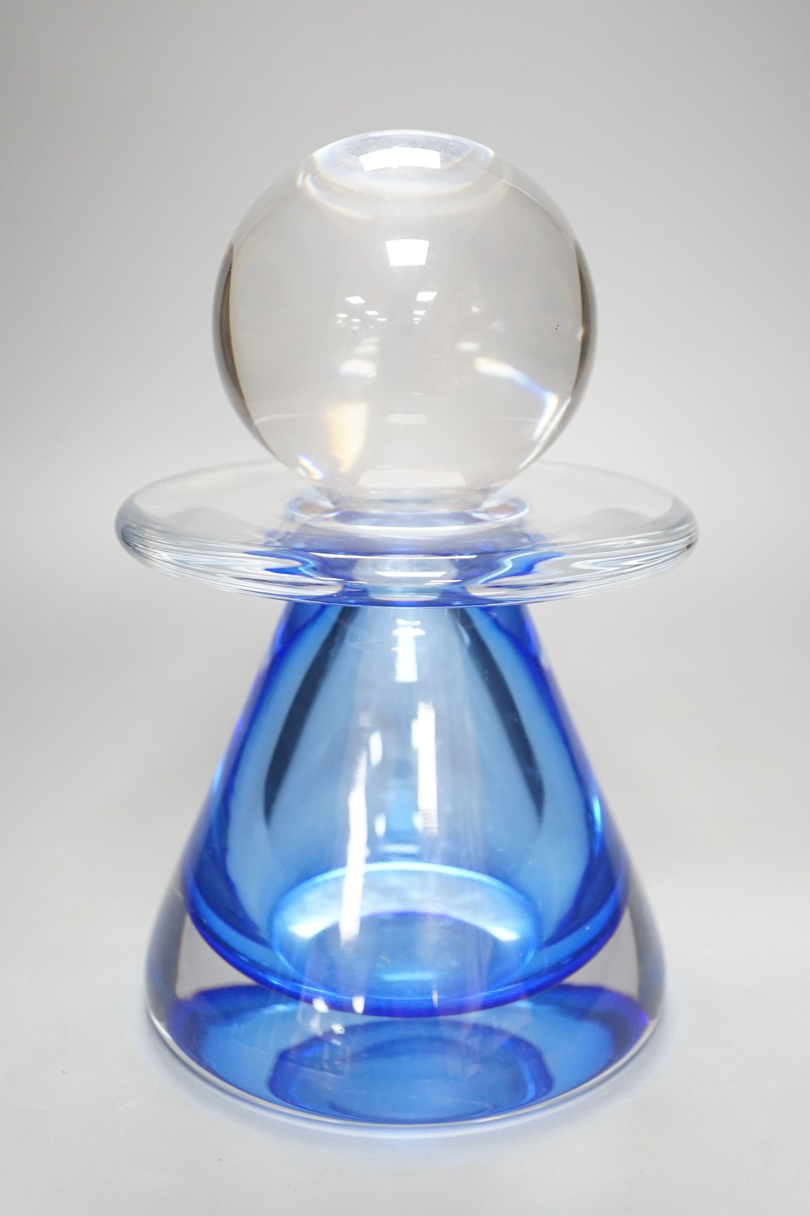 A Val St Lambert limited edition privatisation decanter, 7/500. Height 25cm